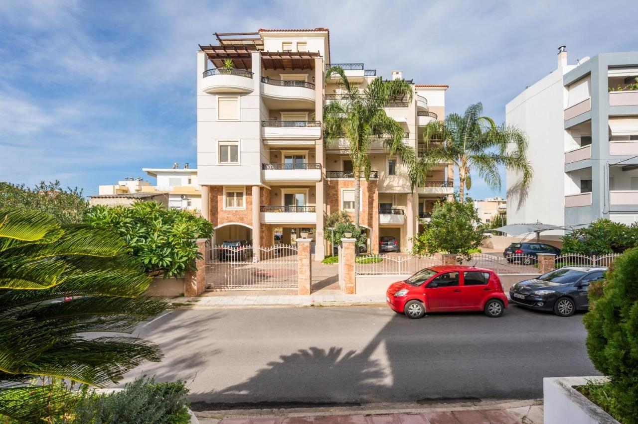 Luxury Coastal Retreat, Mountain View Balcony With Palm Trees & Parking Apartment Chania  Bagian luar foto